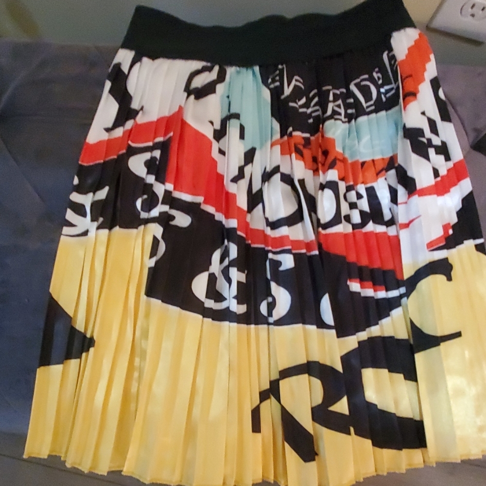 Mini pleated skirt